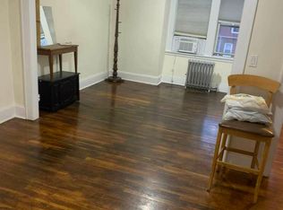 20-58 33rd St #2, Astoria, NY 11105