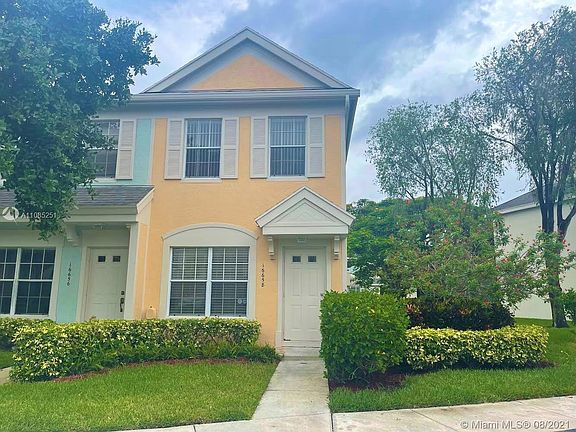 2nd image of 16658 Hemingway Dr Unit 16658