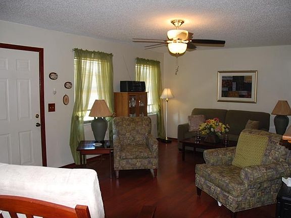 5th image of 558 Royal Palm Dr