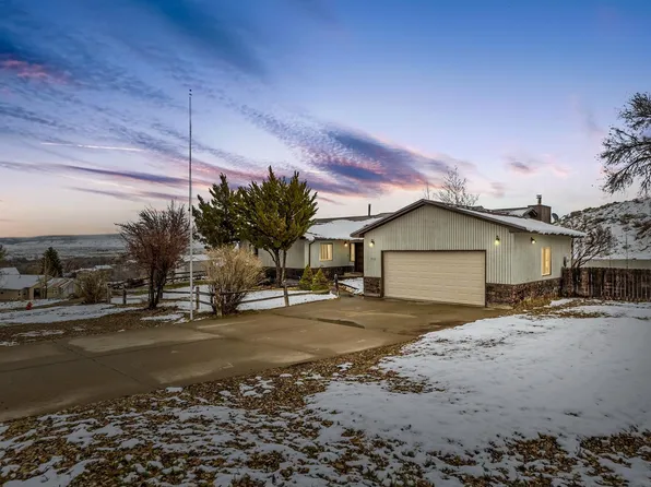 752 S White Ave, Rangely, CO 81648