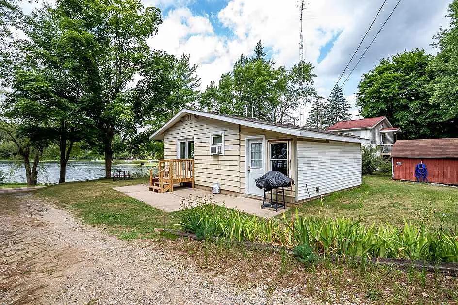 243 Little Stoney Lk photo 1