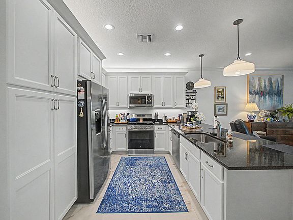 5th image of 12717 SW Caminito Lane