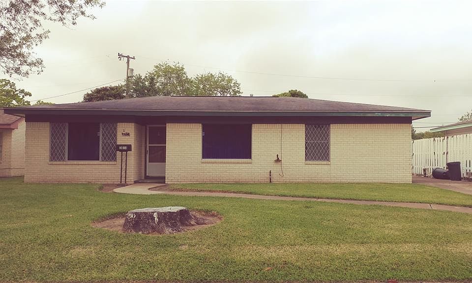 1st image of 3014 Danforth Dr
