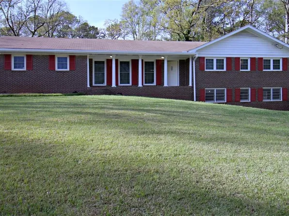5235 Pounds Dr S, Stone Mountain, GA 30087