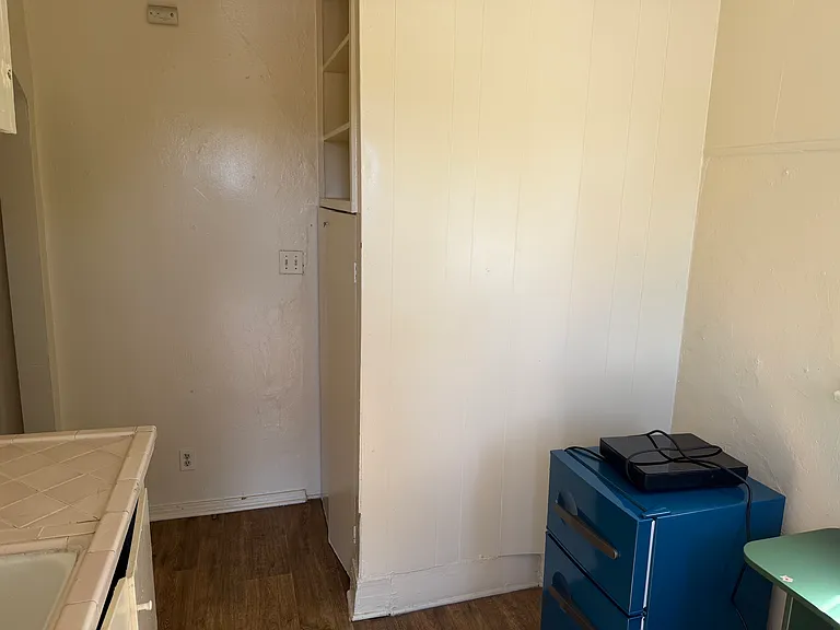 1224 Waterloo St #1224 — Photo 4