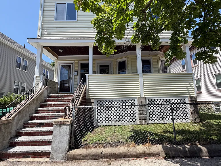 38 Chipman St #1 — Photo 18