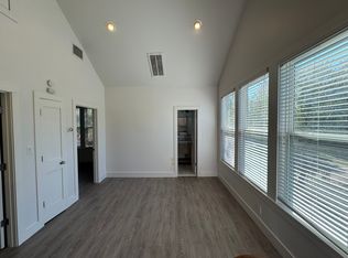 300 W 34th St UNIT B, Austin, TX 78705