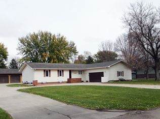 4258 New York Ave, Grand Island, NE 68803