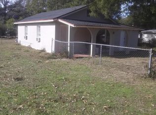 149 Van Buren Ave, Defuniak Springs, FL 32435