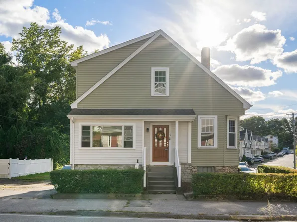 134 Commonwealth Ave, Worcester, MA 01604