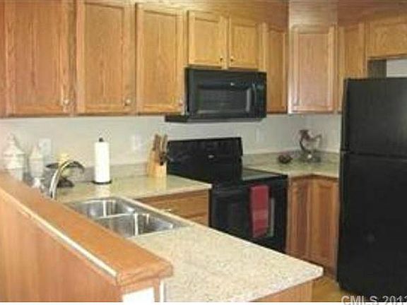 5th image of 919 Barracuda Ave #0