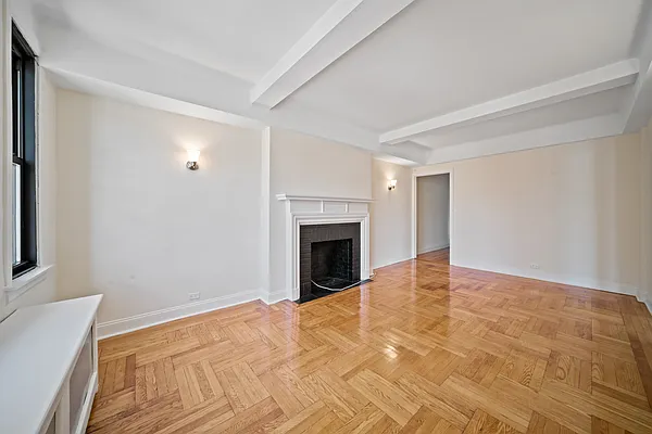 Rented by Bond New York | media 4