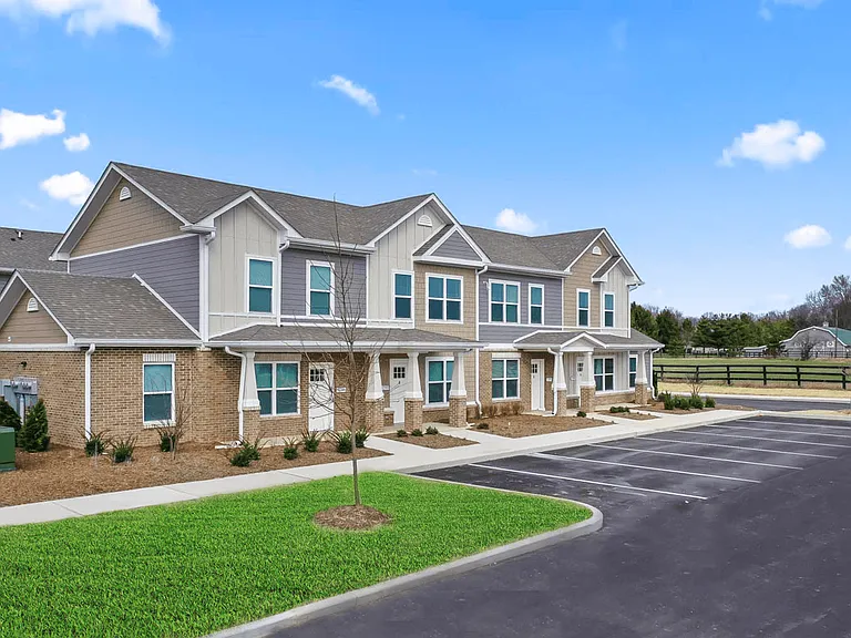Pebble Village Townhomes — Photo 37