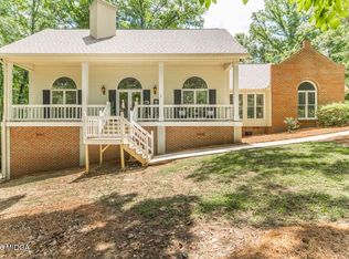 127 Ridge Crest Dr, Macon, GA 31210