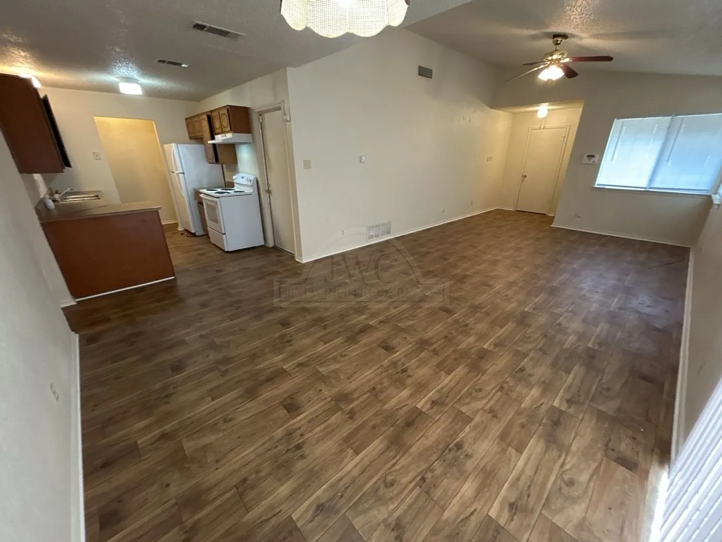 2108 Carousel, Killeen — Photo 4