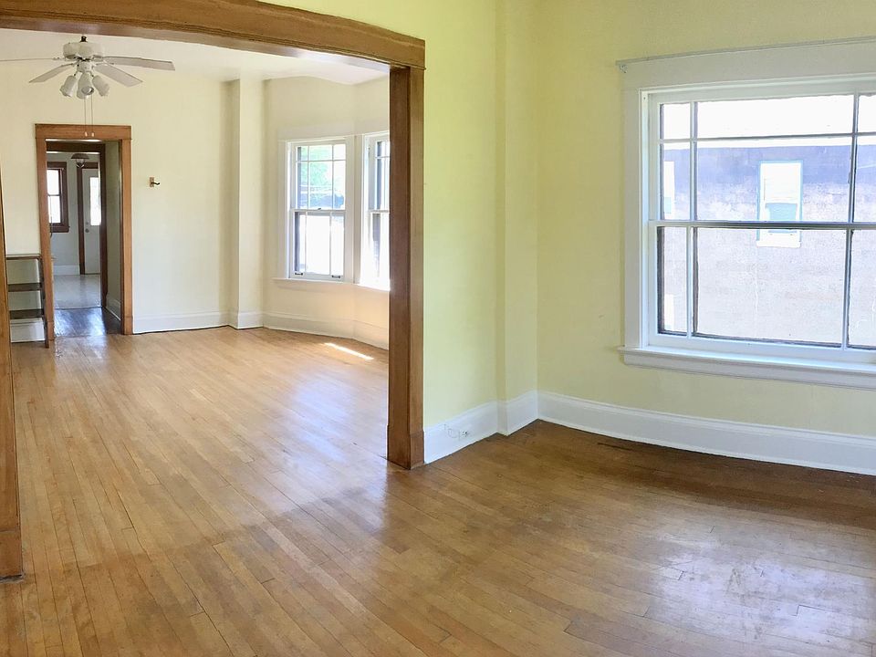 2nd image of 1022 86th Ave W #2