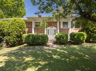 609 Spring Valley Ln, Chattanooga, TN 37415