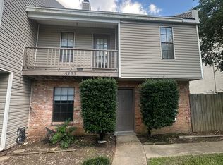 5233 E Hunters Chapel Ct APT B, Baton Rouge, LA 70817