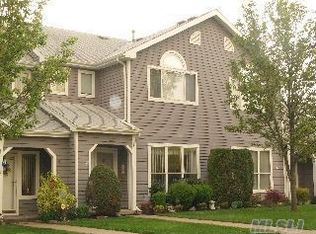 751 Spring Lake Dr, Middle Island, NY 11953