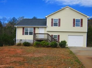 330 Lambert Overlook Cir, Carrollton, GA 30117