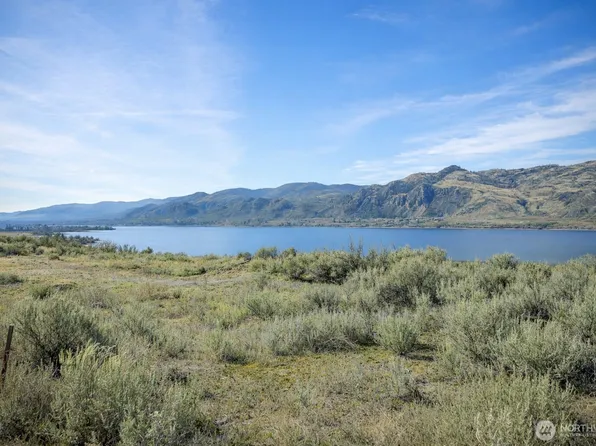 202 Village Way, Oroville, WA 98844