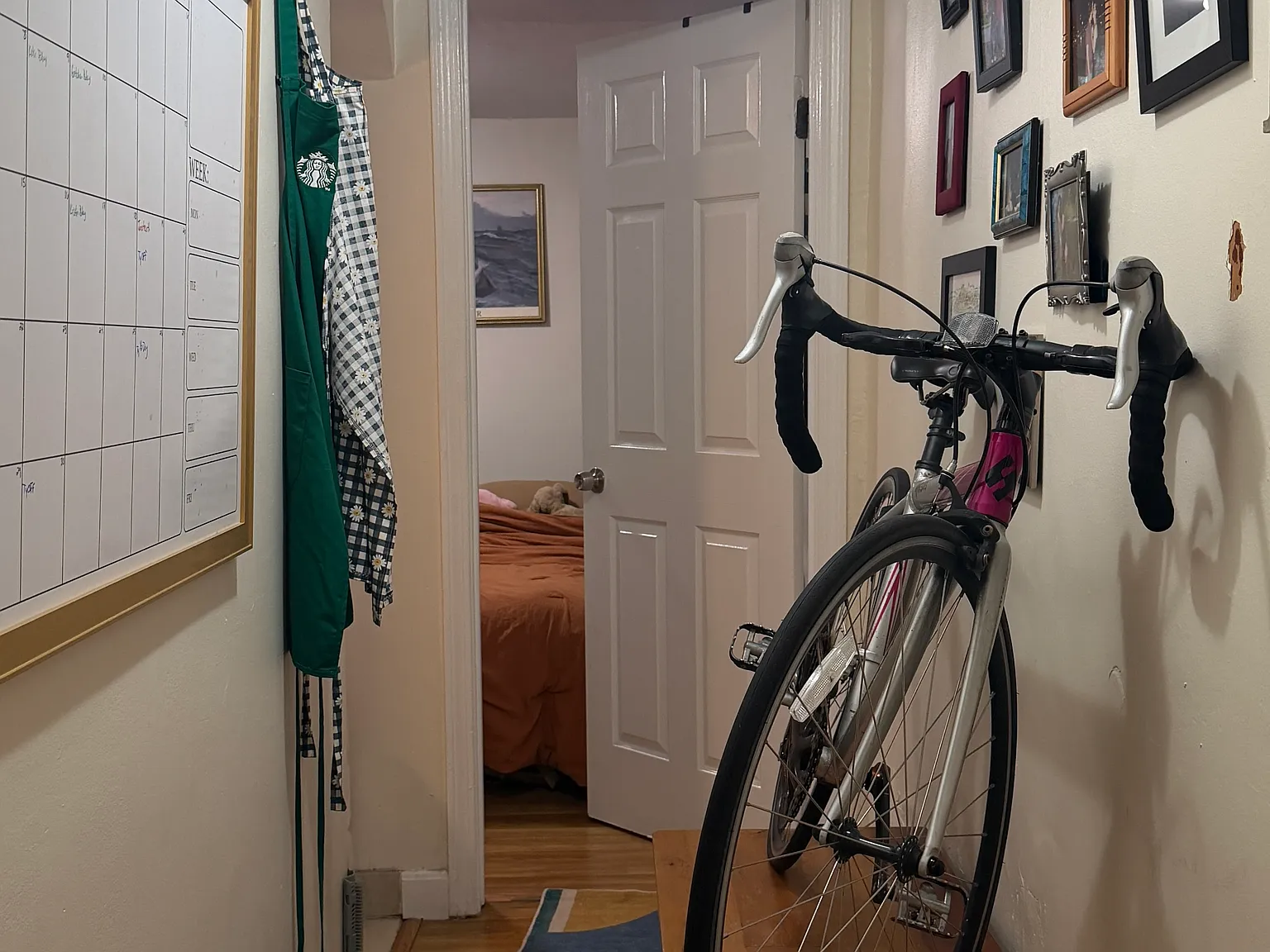 1 bed, $2,425 — Photo 2