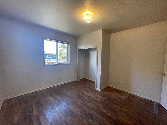 3rd image of 595 Keller Ave