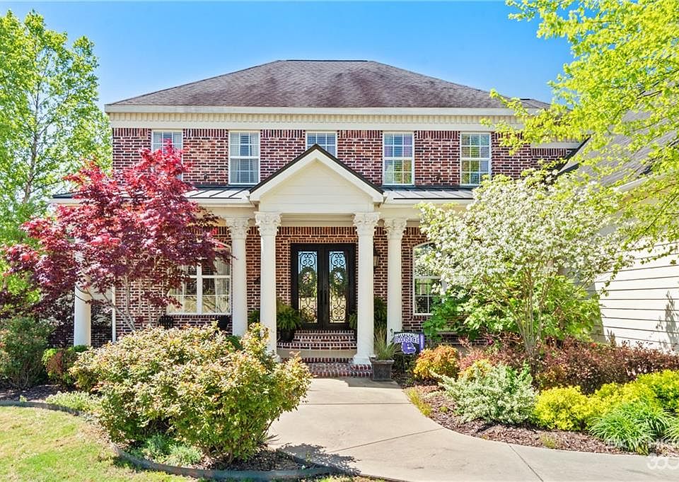 1st image of 650 Sonoma Cir