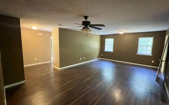 3rd image of 67 Appling Rd