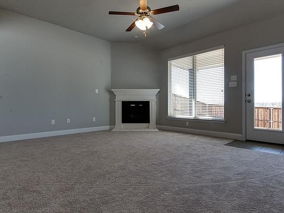 5th image of 14151 Susana Ln