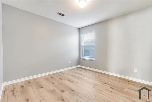 1600 Lionheart Dr — Photo 11