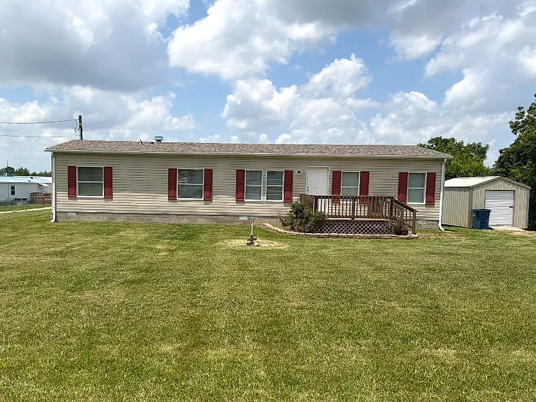 764 Medley Dr — Photo 1