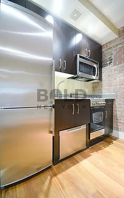 Rented by Bold New York | media 53