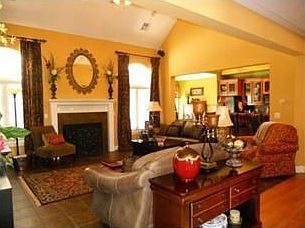 2nd image of 972 Bramblewood Ln