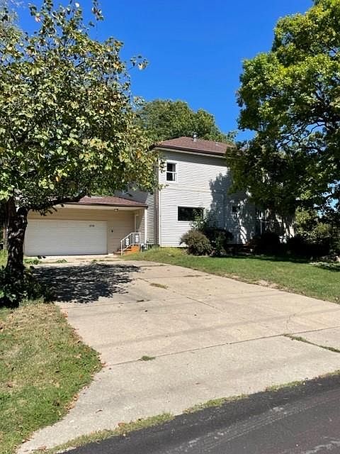 1st image of 2713 W Lake Ave