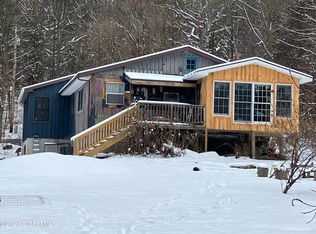 1085 Sandy Plains Rd, Leeds, NY 12451