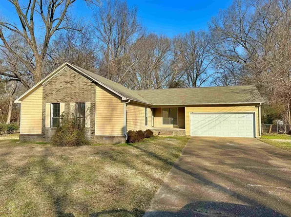 27 Chippewa Cir, Jackson, TN 38305