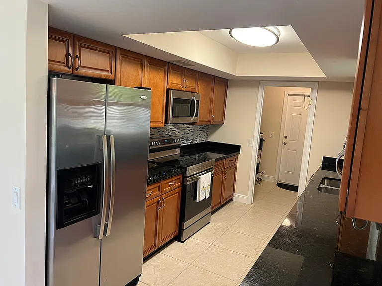 2052 SE Jackson St — Photo 10