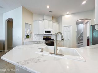 14362 E Cherry Lake Dr, Jacksonville, FL 32258