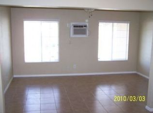 1401 14th St APT C, Bakersfield, CA 93301