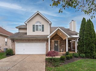 4115 Sunny Crossing Dr, Louisville, KY 40299