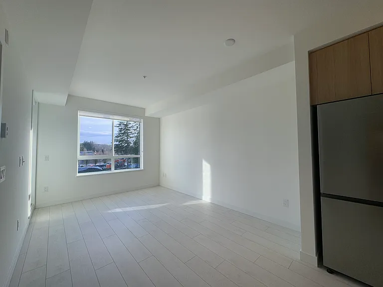 13439 94a Ave #211 — Photo 6