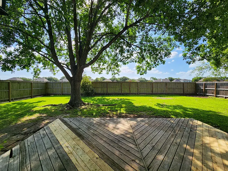 2412 N Mission Cir — Photo 30