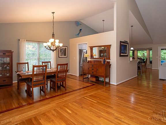 2nd image of 1765 Cottontail Dr