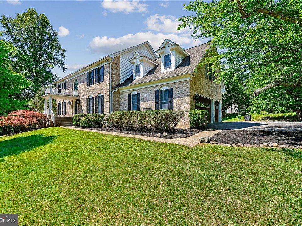 1st image of 8516 Blounts Ln