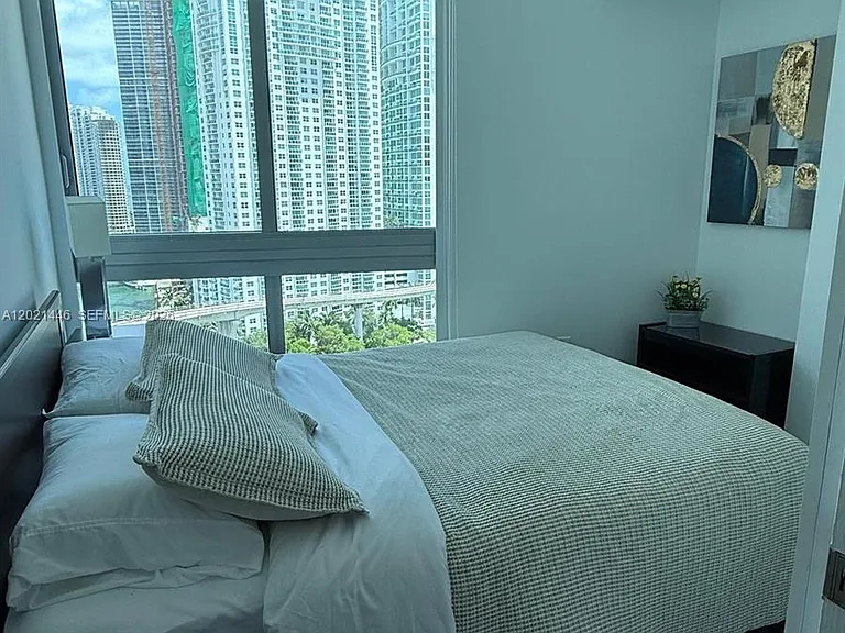 350 S Miami Ave #1902 — Photo 13