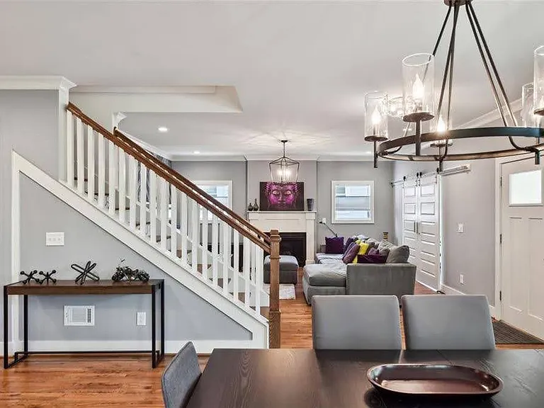 1237 Milton Ter SE — Photo 8
