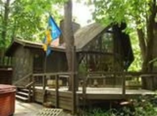 2897 Lodge Rd SW, Sherrodsville, OH 44675