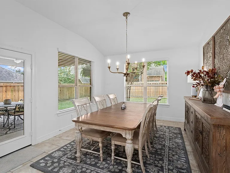 27121 Holtwood Grove Rd — Photo 22