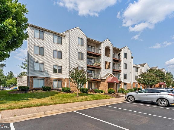 2nd image of 8465 Crozier Ct APT 401